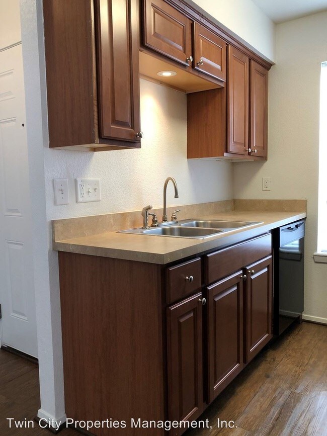 Foto del edificio - 3702 Elliott St