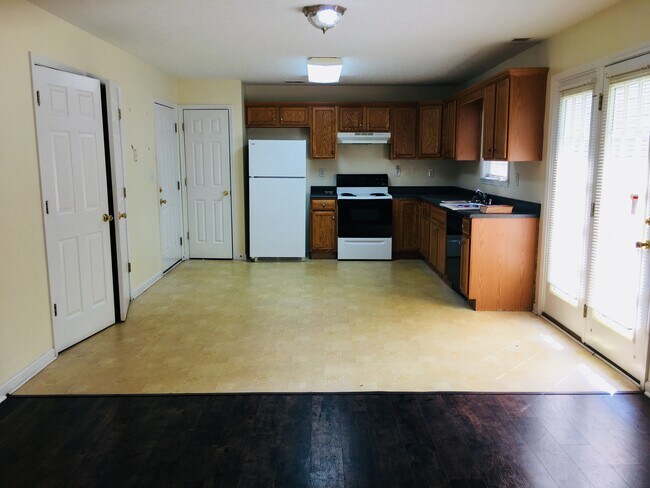 Building Photo - 5022 Lea Ann Way