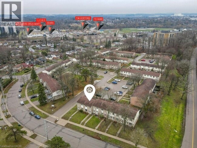 Building Photo - 165 Green Valley Dr