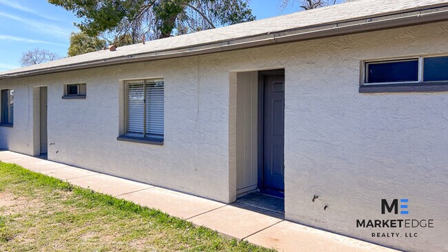 Foto del edificio - 2Bed/1Bath Apt at I-17/Northern! Ready for...