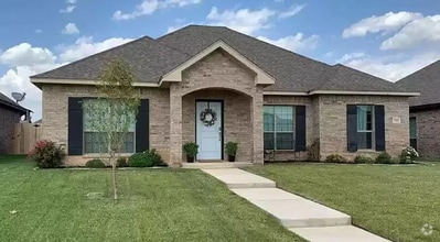 Building Photo - 7813 Crestline Dr