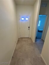 Building Photo - 213 Late Harvest Ave