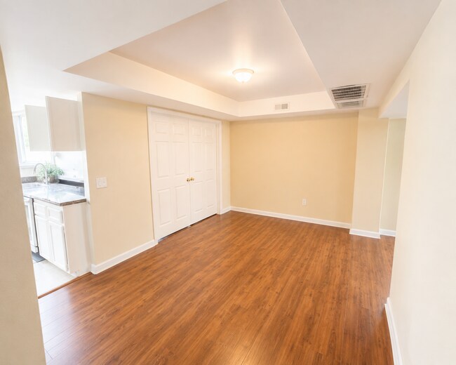 Dining Room - 4058 Mahaila Ave