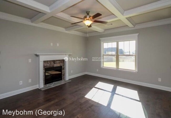 Building Photo - 4 br, 3 bath House - 3300 Hemlock Falls