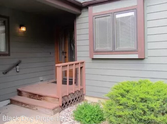 Building Photo - 2 br, 2 bath House - 3800 Emerald Circle