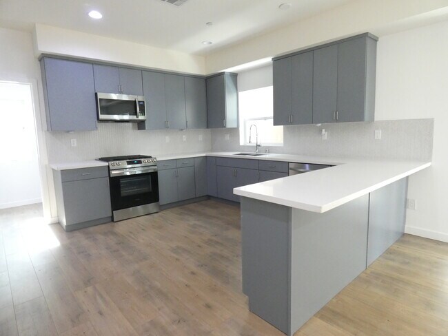 Foto del edificio - 6611 Leland Way
