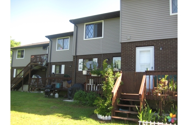 exterior back - Valley View Apartments