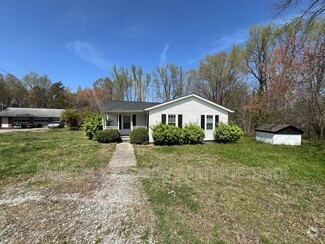 Building Photo - 3008 Corbett Rd