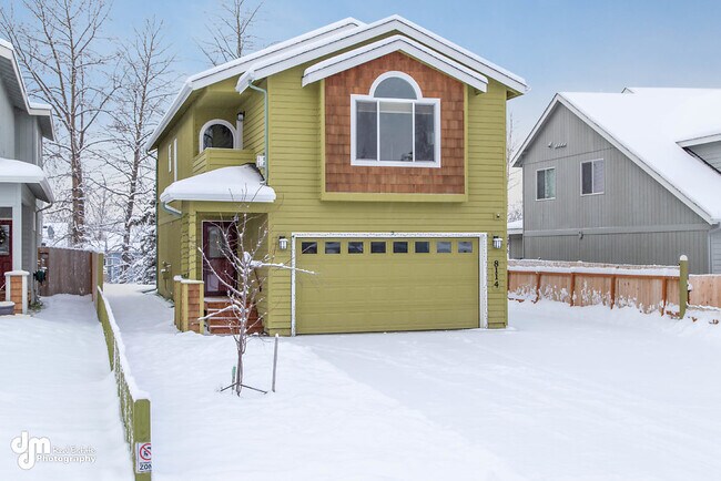 Foto del edificio - 8114 Grayhawk Cir