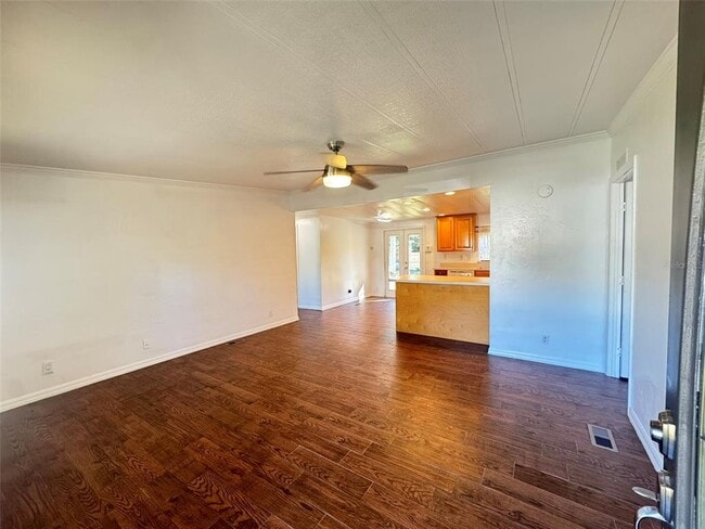 Foto del edificio - 177 W Wilbur Ave