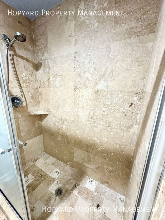 Foto del edificio - 2992 Capewood Ln
