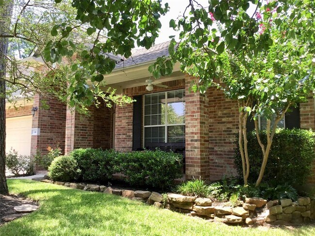 Foto del edificio - 14 Heron Hollow Ct