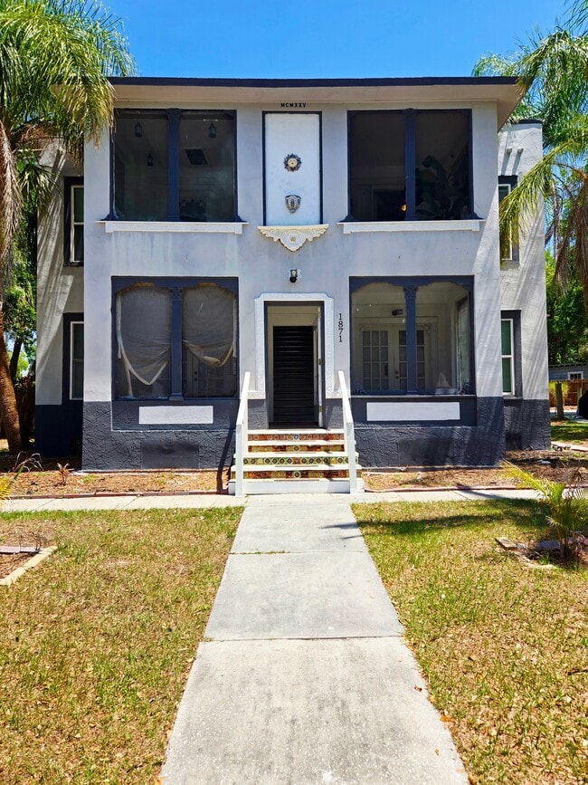 Building Photo - 1871 Stevenson Ave