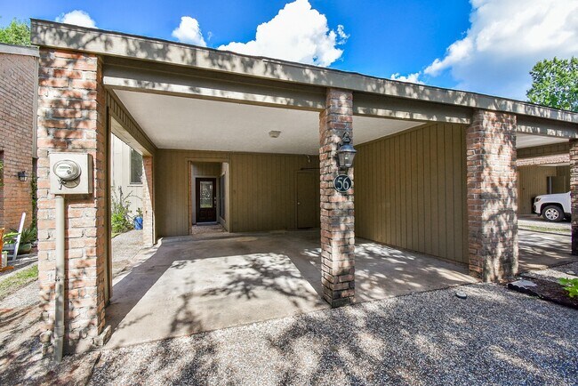 Foto del edificio - 9400 Doliver Dr
