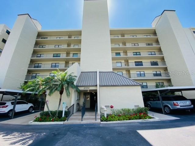 Primary Photo - 2700 Cove Cay Dr