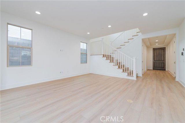 Building Photo - 217 Collino