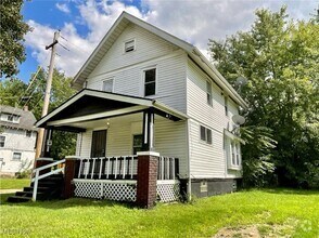 Building Photo - 354 E Crosier St