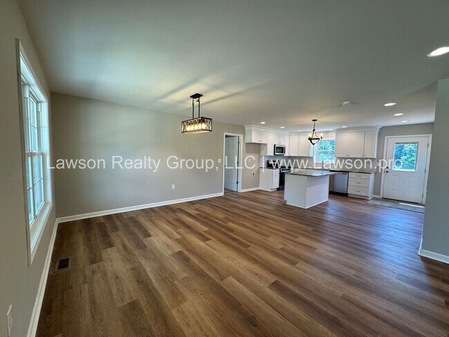 Foto del edificio - New Construction - Single Family Home in S...