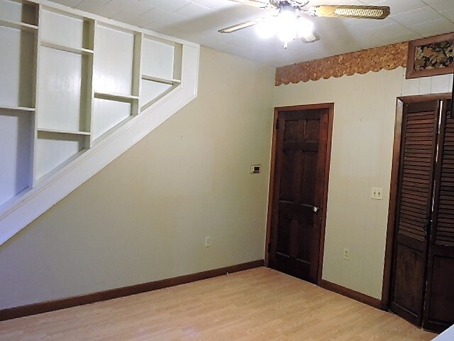 Building Photo - 98 Fairfield St