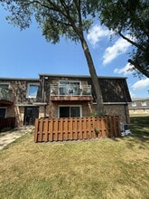 Building Photo - 4506 Kings Walk Dr