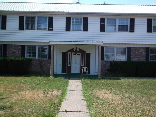Primary Photo - 1478 Caton Ave