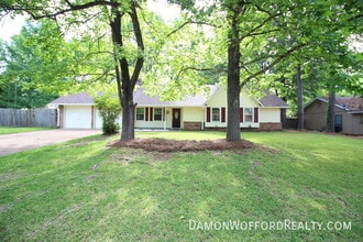 Building Photo - 308 Longmeadow Ct N