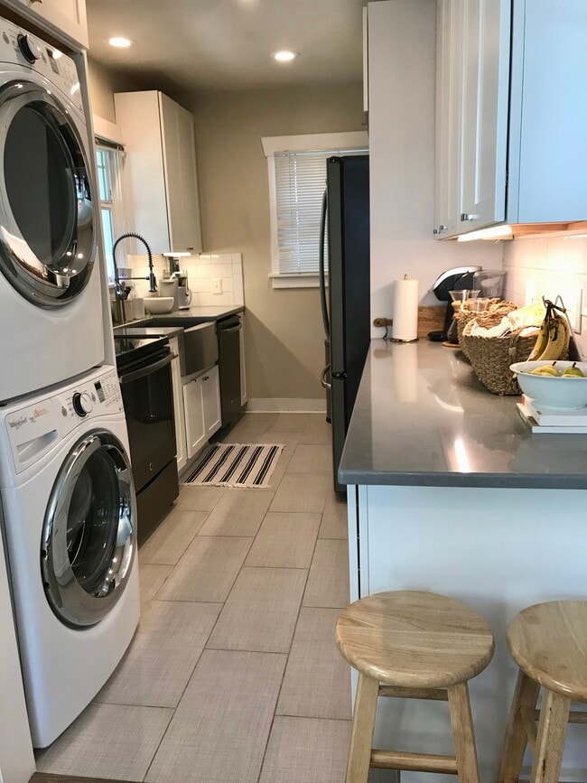 Updated Kitchen - 906 W Howe St