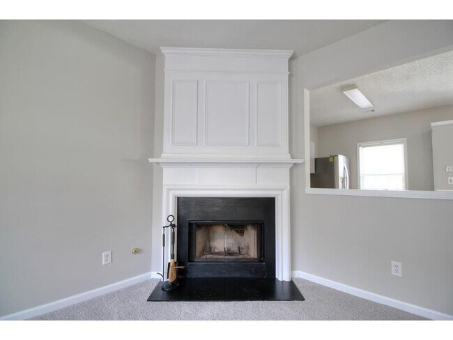 Foto del edificio - 4171 Howell Park Rd