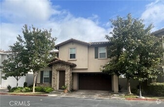 Building Photo - 2100 Canyon Cir