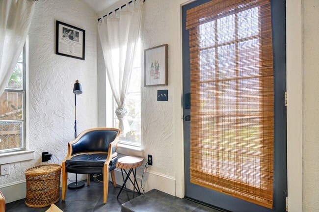 Photo - 1707 Thomas Pl House