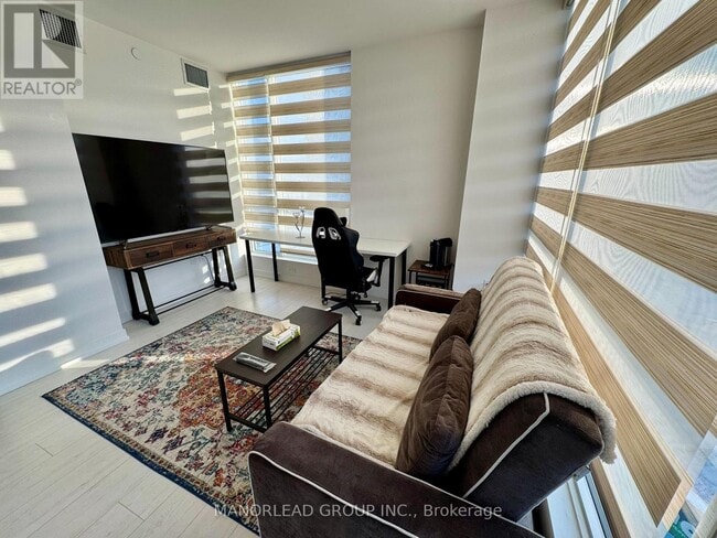 Building Photo - 10 De Boers Dr