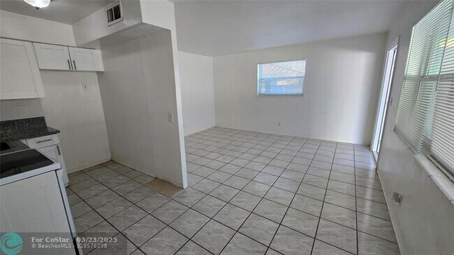 Foto del edificio - 2501 Pierce St