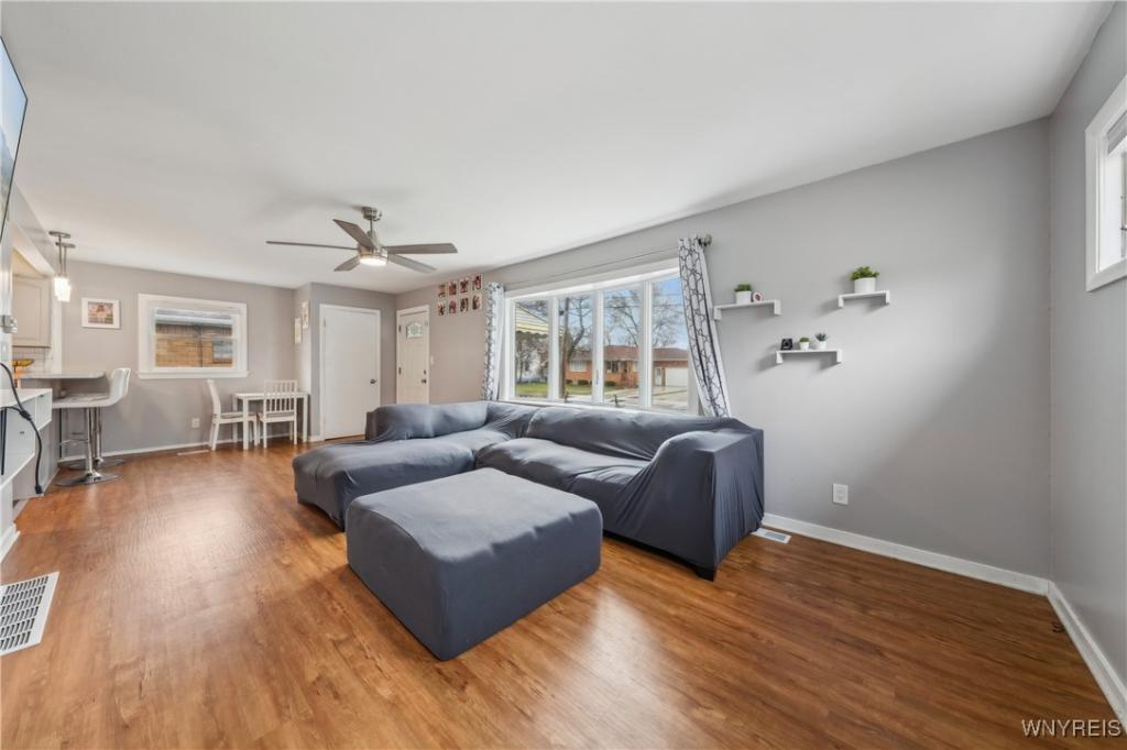 Foto principal - 28 Syracuse St