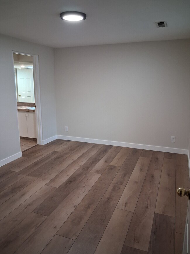 Foto del edificio - 2286 Moor Ln