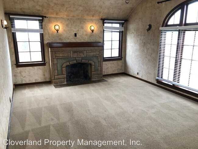 Foto del edificio - 3 br, 2 bath House - 523 Washington Ave