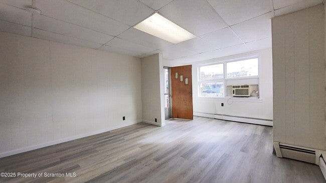 Foto del edificio - 52 Luzerne St