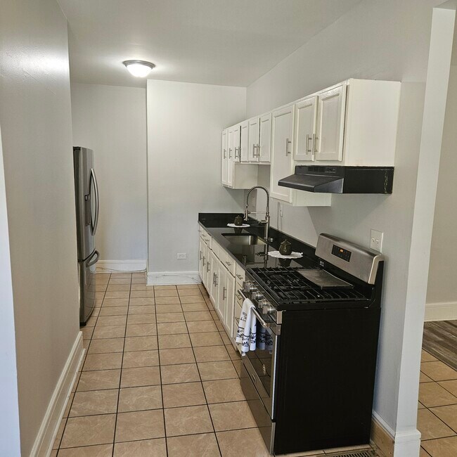 Foto del edificio - 3666 Tyler St
