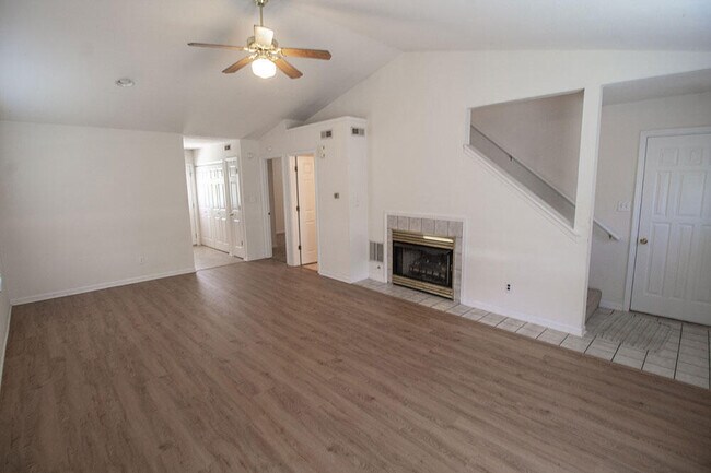 Building Photo - 5202 Tessa Way