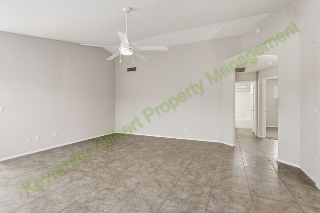 Foto del edificio - Beautiful Gilbert Home near Heritage District