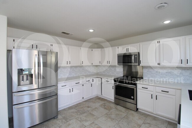 Foto del edificio - 137 W Leah Ct