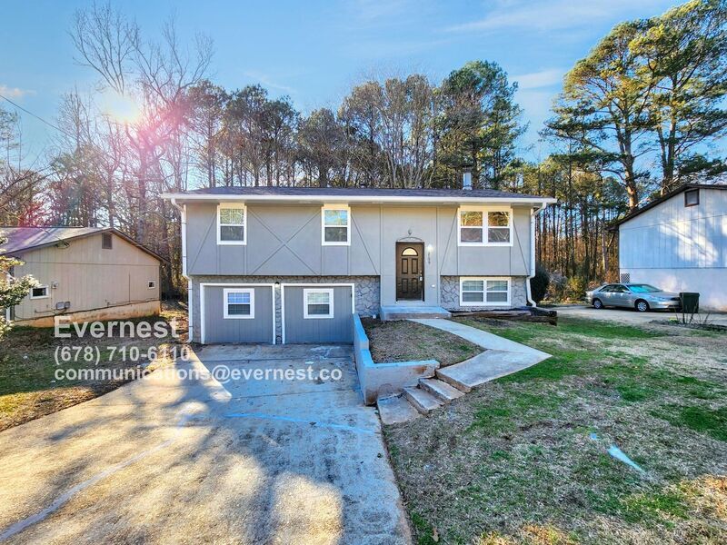 Primary Photo - 2199 Cherokee Valley Cir