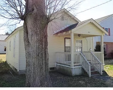 Building Photo - 2304 Raleigh St