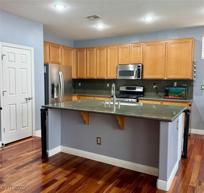 Foto del edificio - 9224 Longhorn Falls Ct