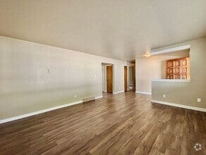 Building Photo - 415 E Swallow Rd