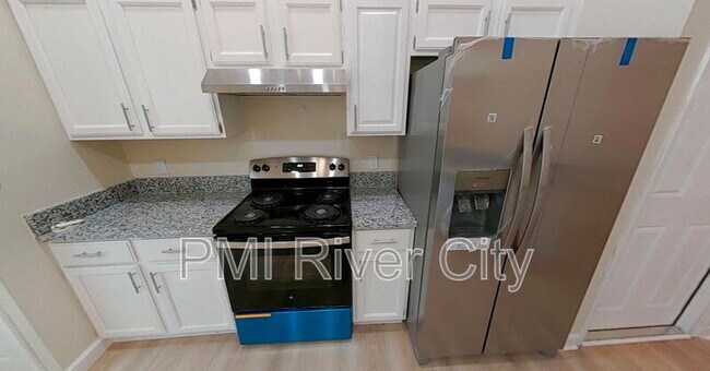 Foto del edificio - 502 Tidal Wave Ln