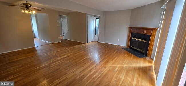 Foto del edificio - 5870 Chipwood Ct