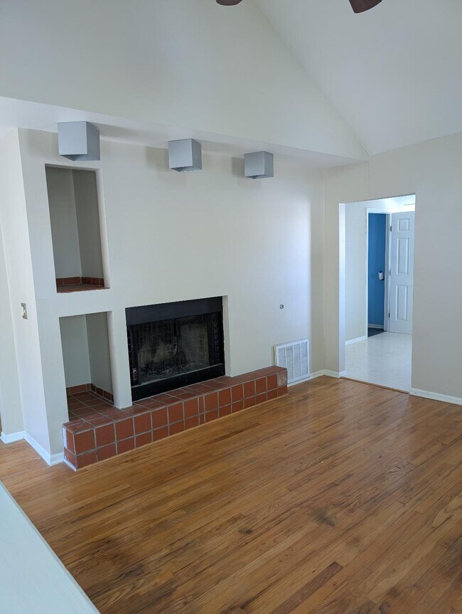 Foto del edificio - 3158 Oak St