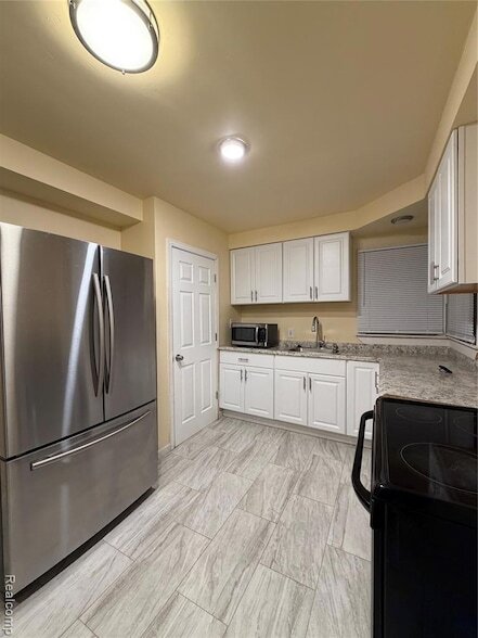 Photo - 776 John Daly Street Unit