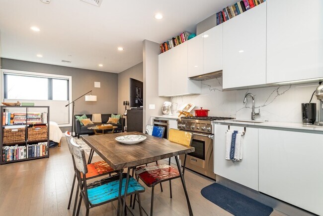 Foto del edificio - 39 A St