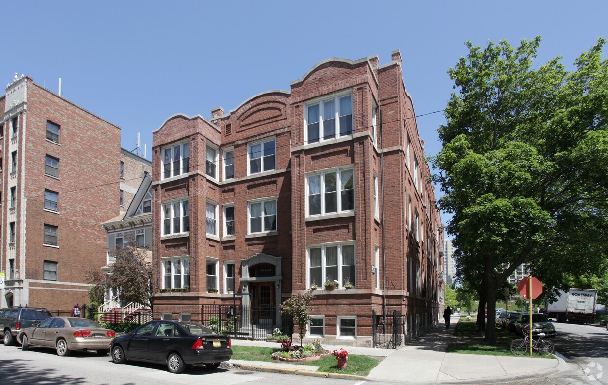 Primary Photo - 5141-5143 S Harper Ave
